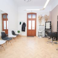 Lokal na sprzedaż